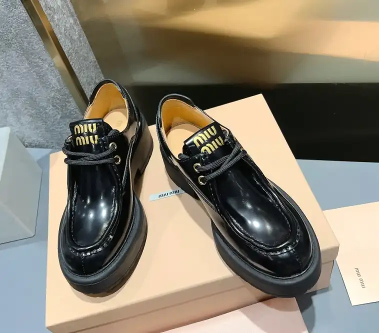 hype Miu Miu Leather Shoes