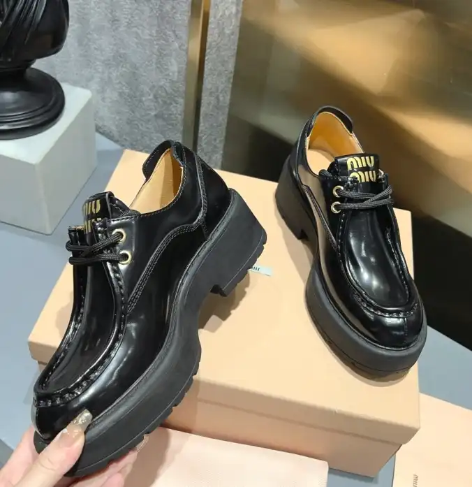 hype Miu Miu Leather Shoes