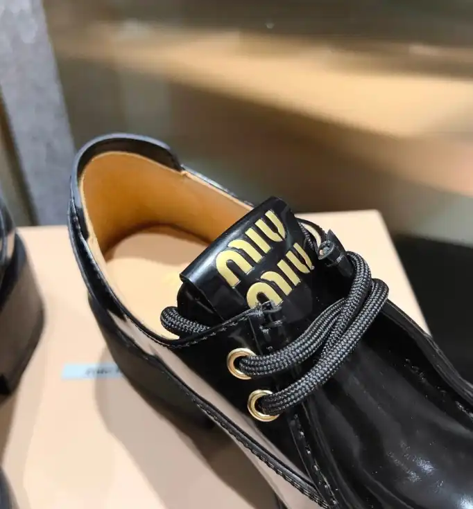 hype Miu Miu Leather Shoes