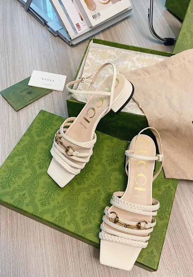 hype Gucci Sandals