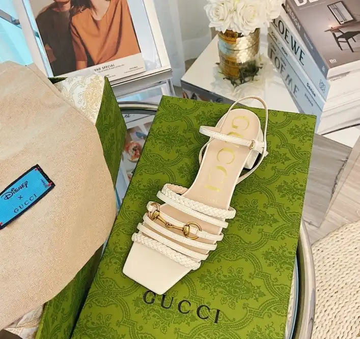 hype Gucci Sandals