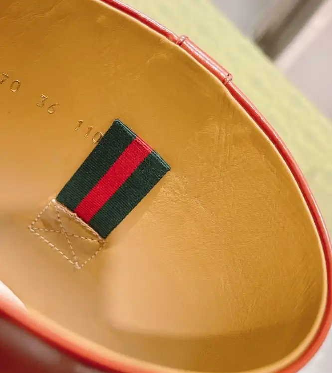 hype Gucci Boots