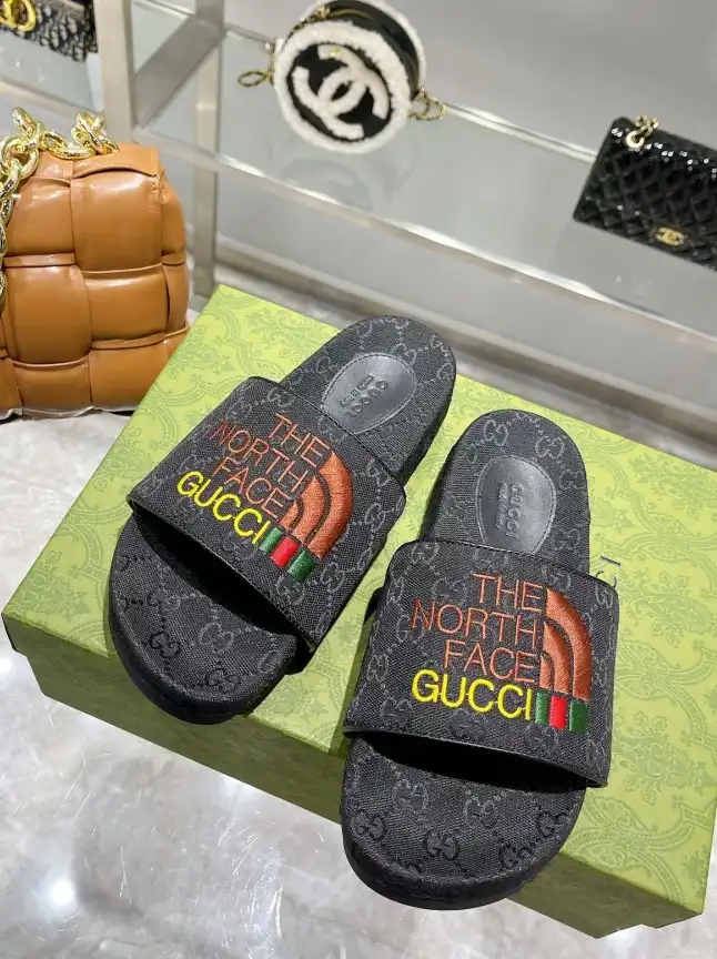 hype Gucci Slippers