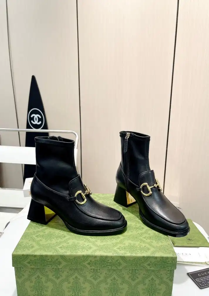 hype Gucci Boots