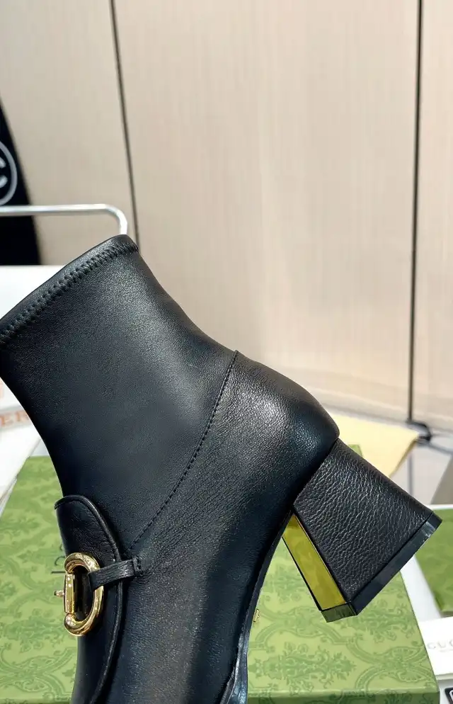 hype Gucci Boots