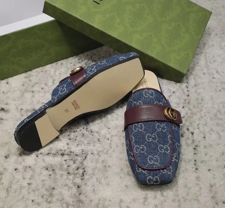 hype Gucci Slippers