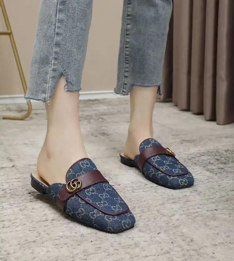 hype Gucci Slippers