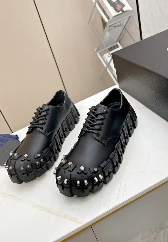 hype Prada Leather Shoes