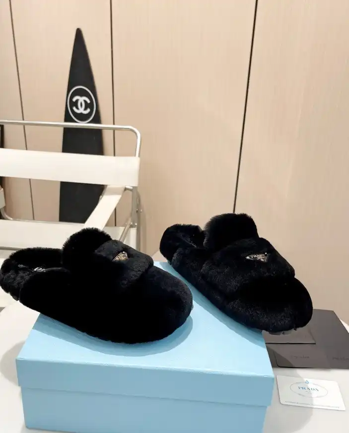 hype Prada Slippers