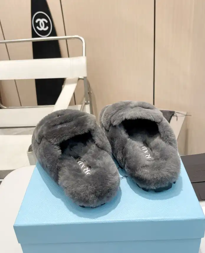 hype Prada Slippers