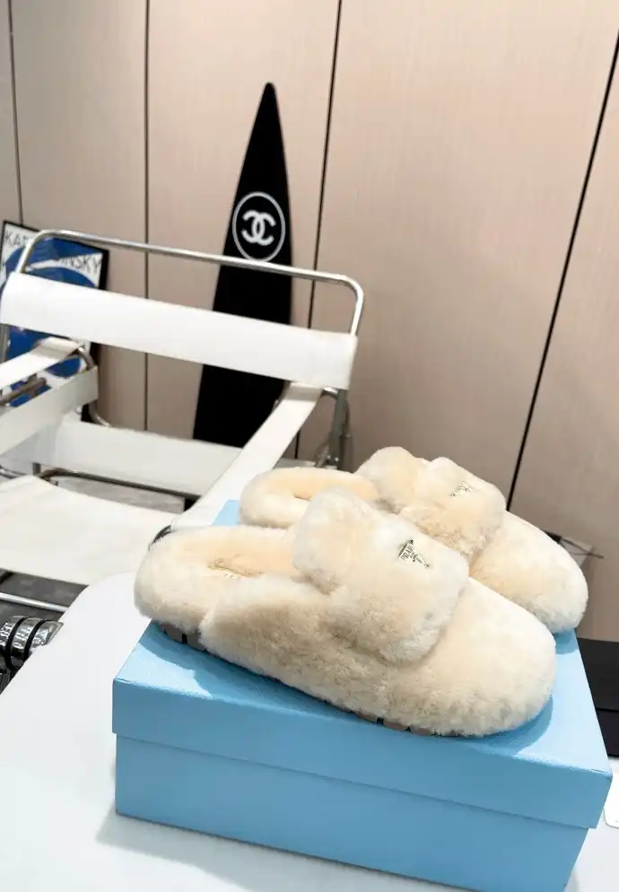 hype Prada Slippers