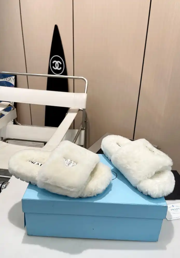 hype Prada Slippers