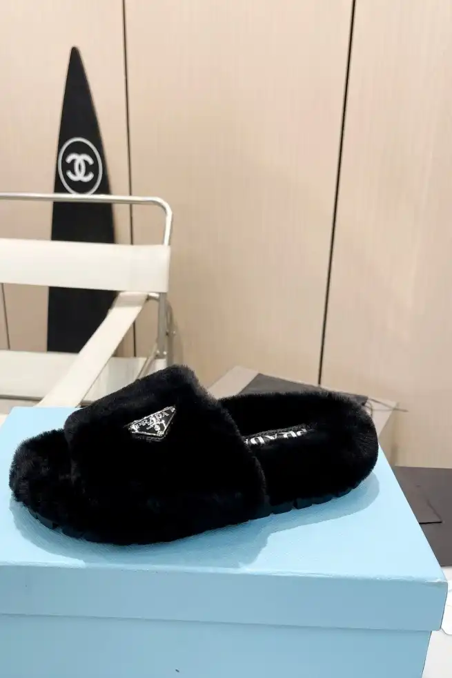 hype Prada Slippers