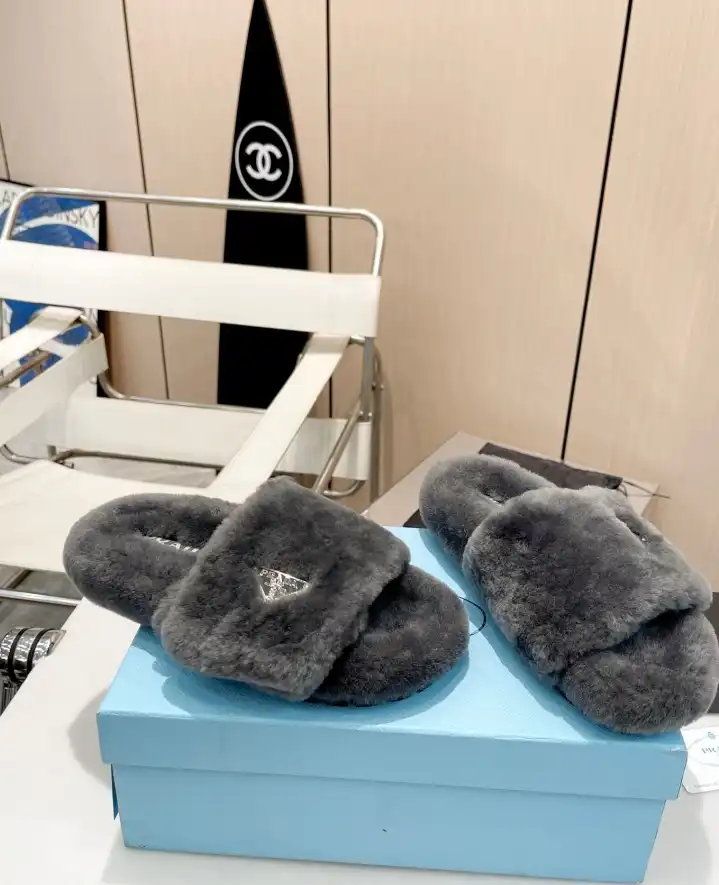 hype Prada Slippers