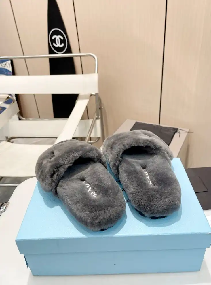 hype Prada Slippers