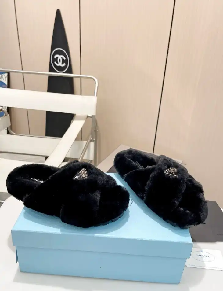 hype Prada Slippers