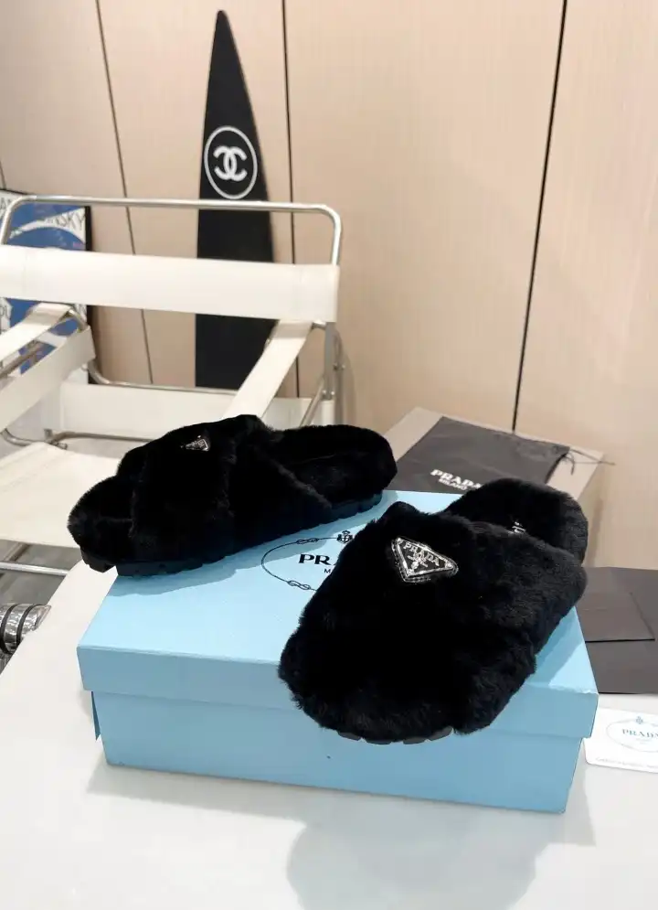 hype Prada Slippers