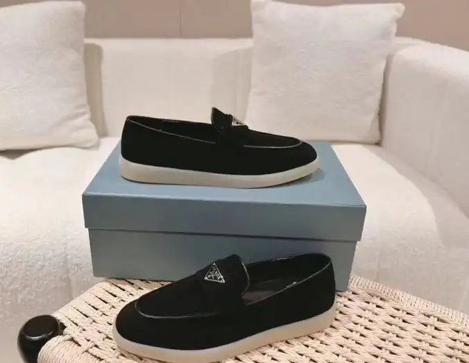 hype Prada Leather Shoes