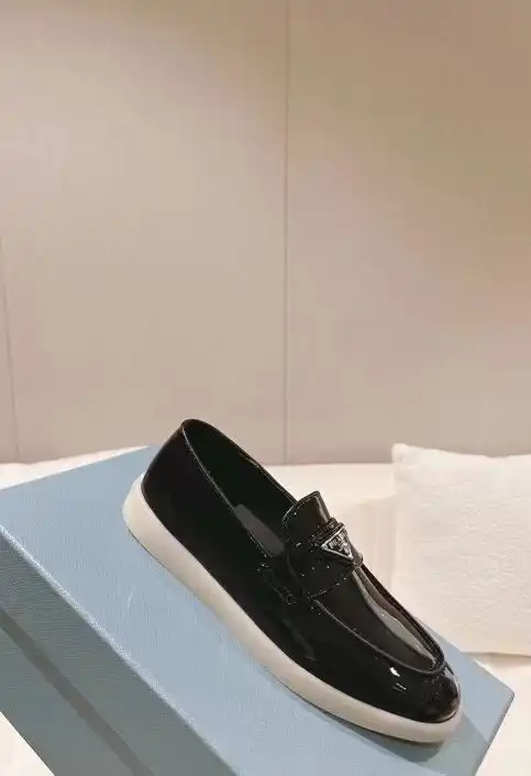 hype Prada Leather Shoes