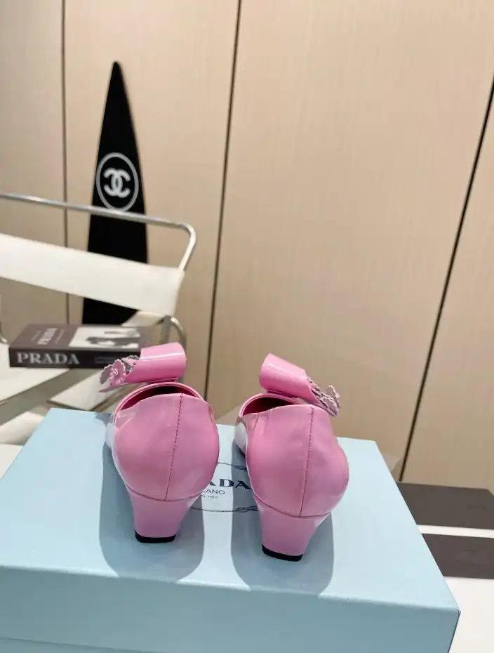 hype Prada flat shoes