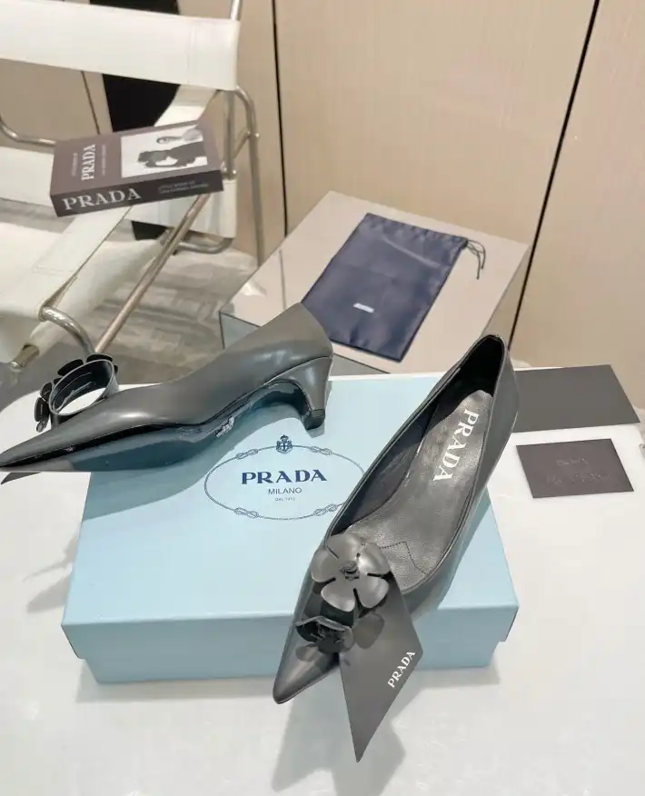 hype Prada flat shoes