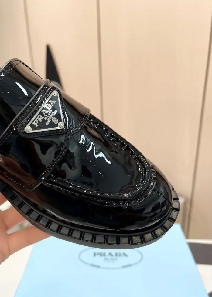 hype Prada Leather Shoes