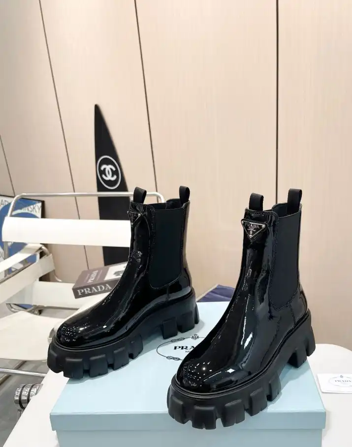 hype Prada Boots