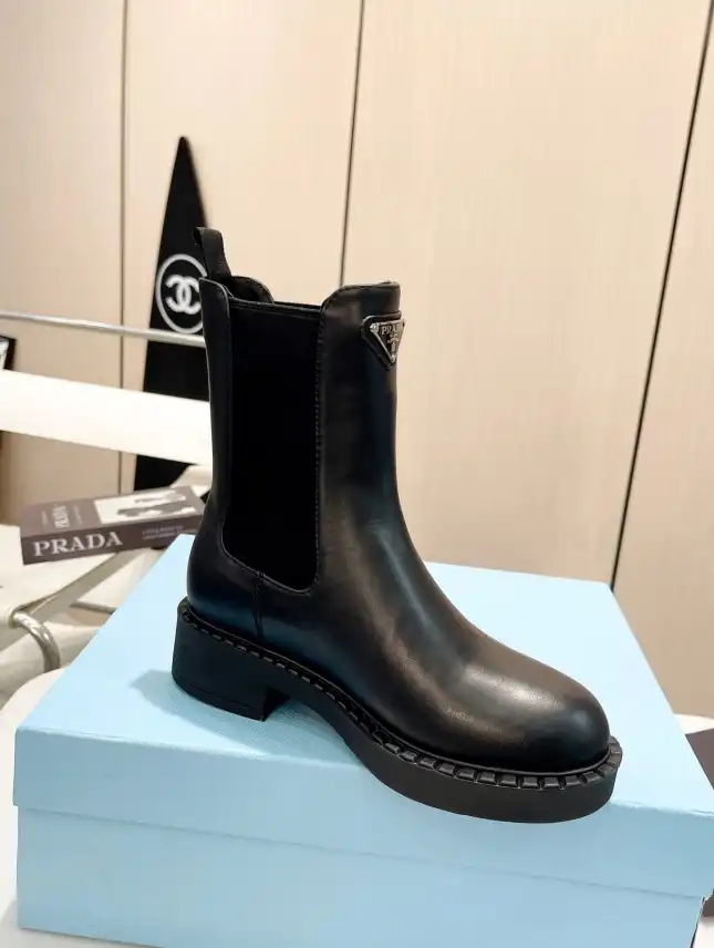 hype Prada Boots