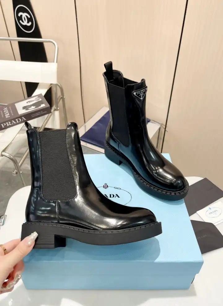 hype Prada Boots