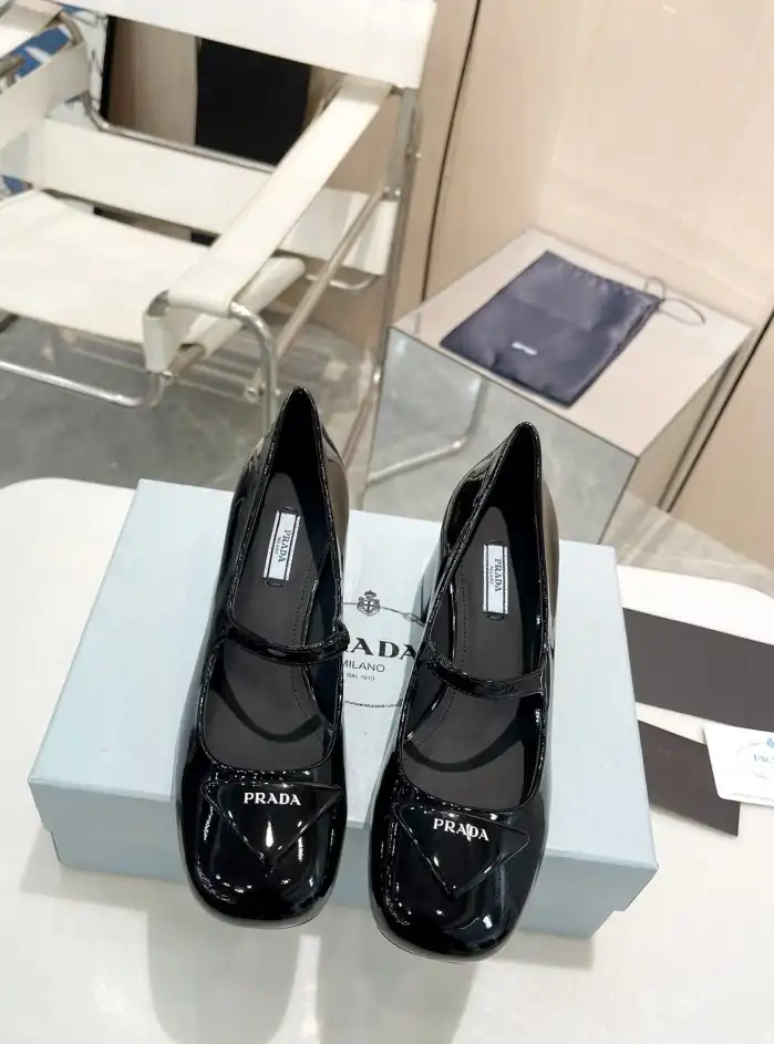 hype Prada Leather Shoes