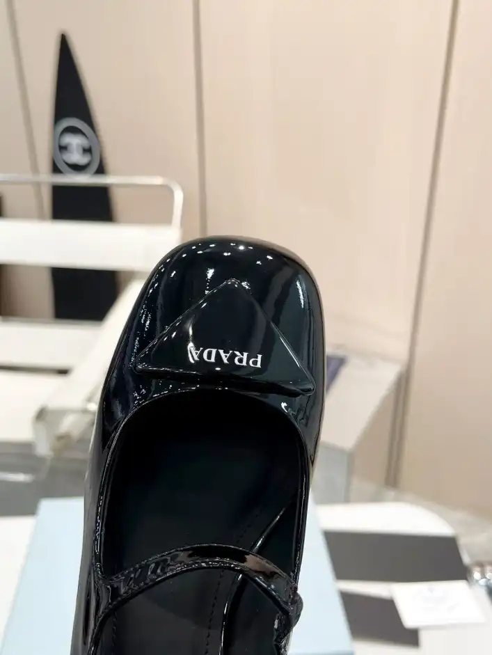 hype Prada Leather Shoes