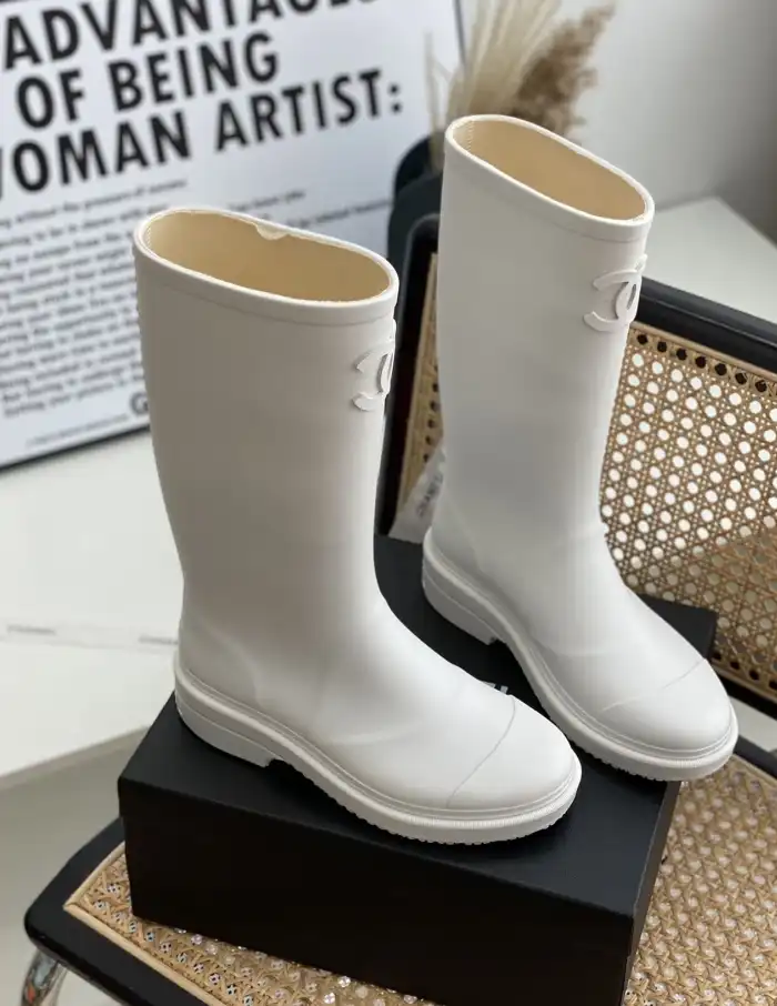 hype Chanel Boots