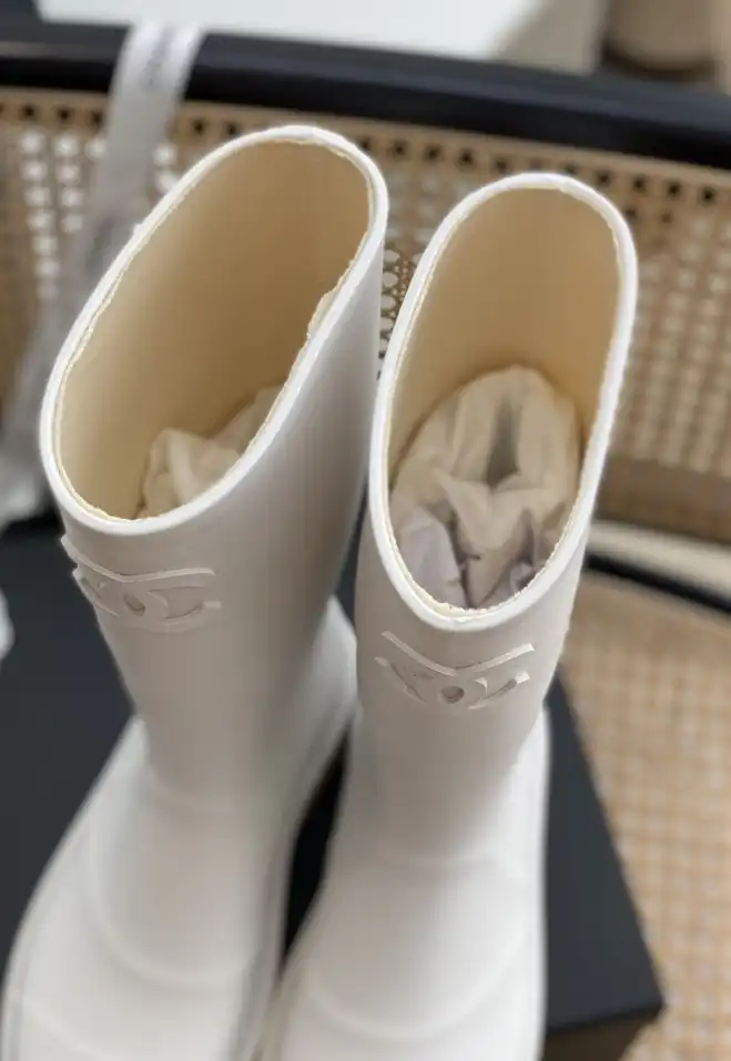 hype Chanel Boots