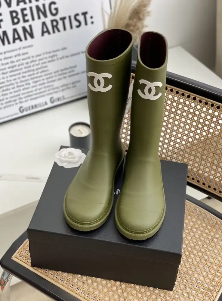 hype Chanel Boots