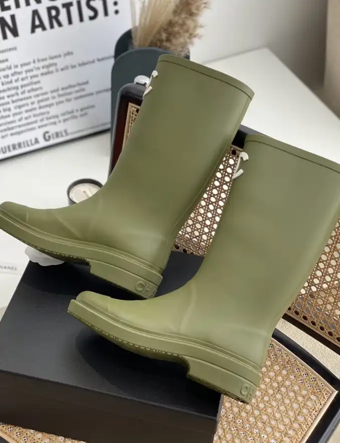 hype Chanel Boots