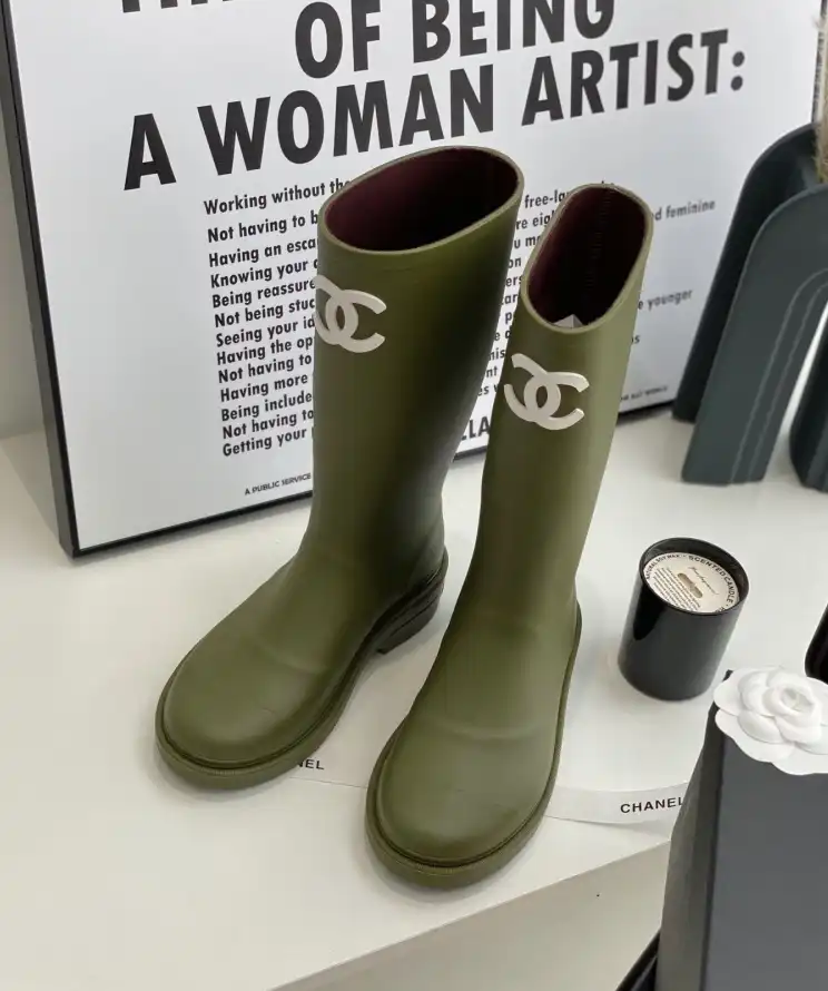 hype Chanel Boots