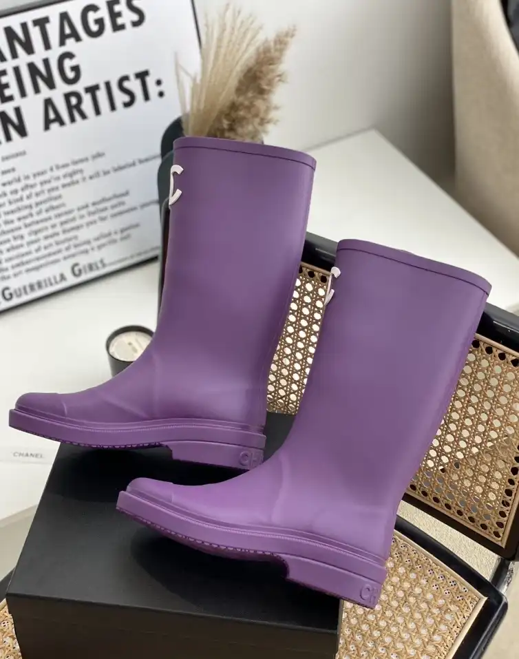 hype Chanel Boots