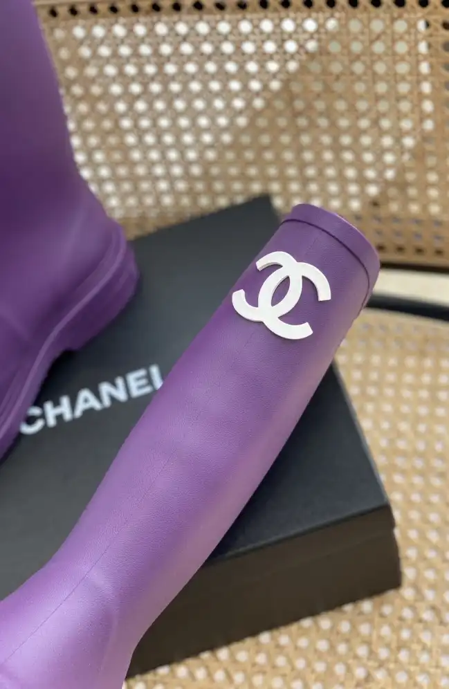 hype Chanel Boots