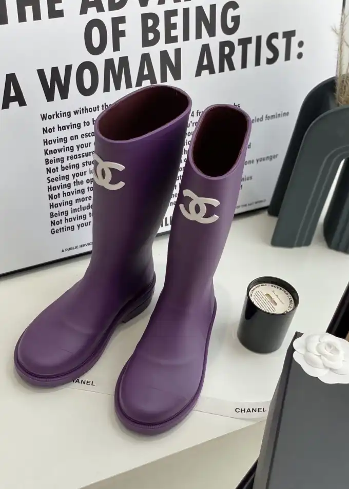 hype Chanel Boots