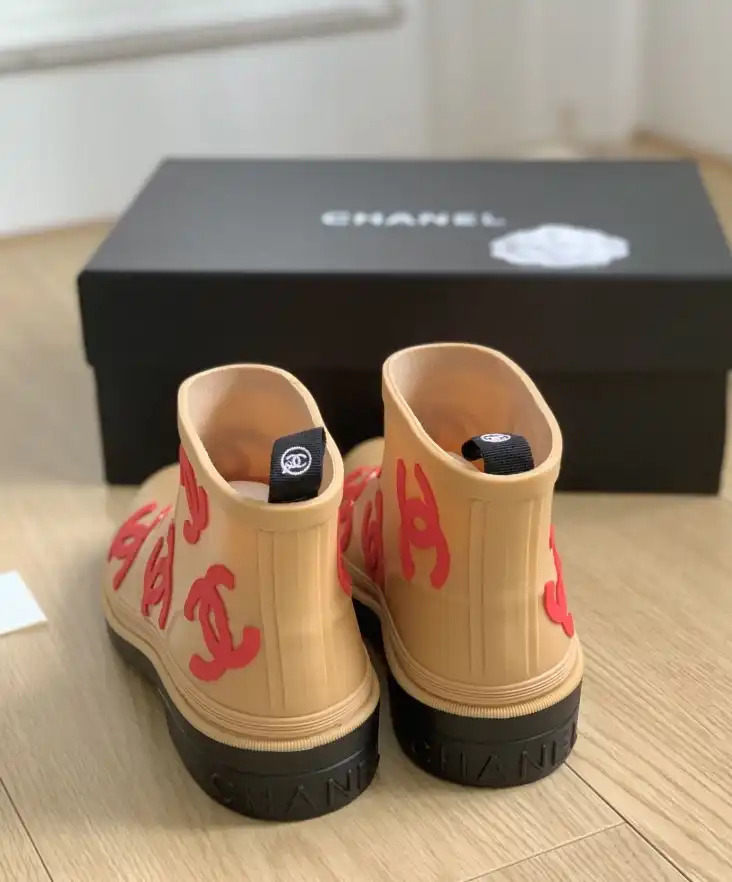 hype Chanel Boots