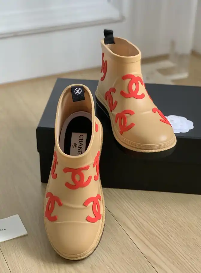 hype Chanel Boots