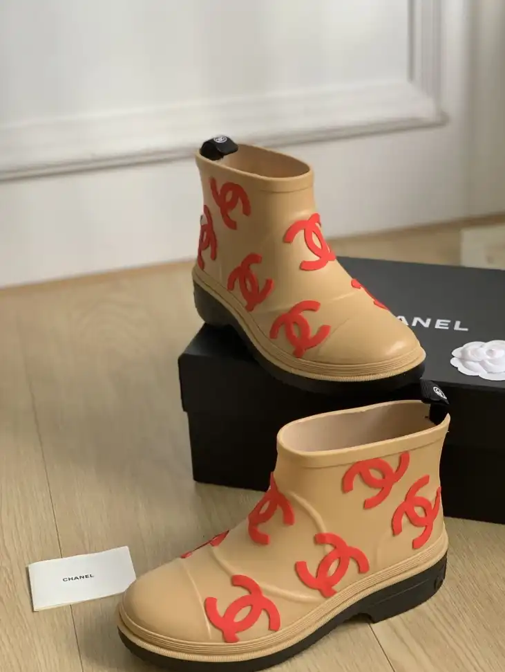 hype Chanel Boots