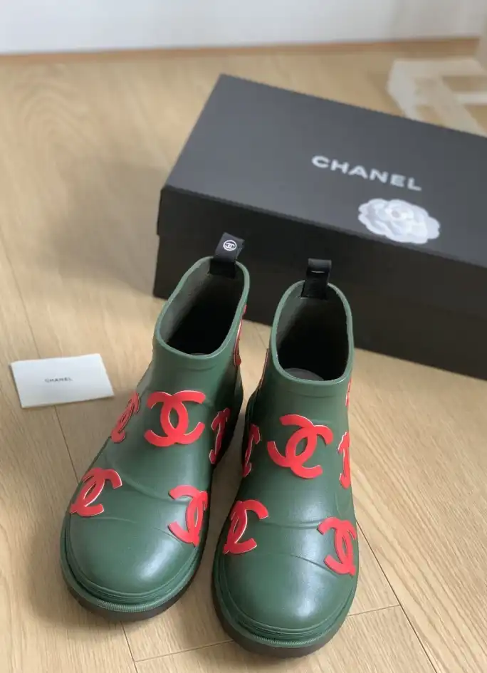 hype Chanel Boots