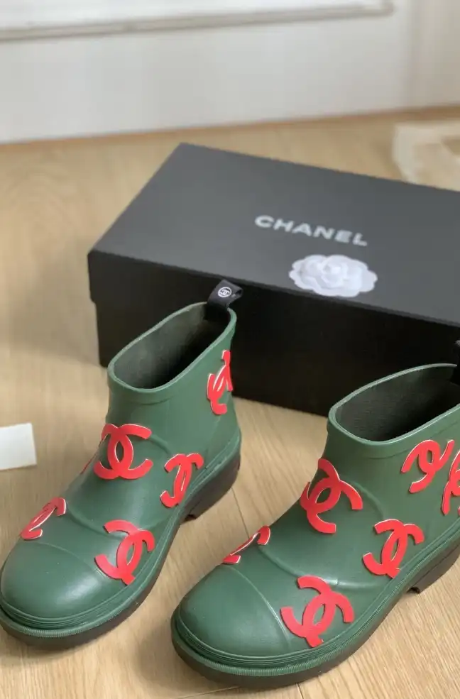 hype Chanel Boots