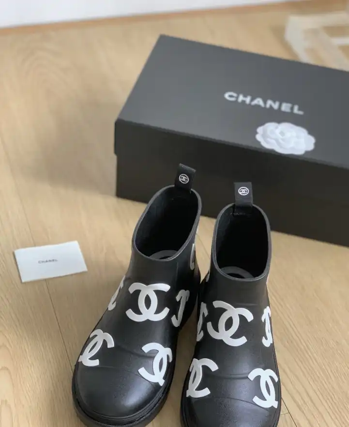 hype Chanel Boots