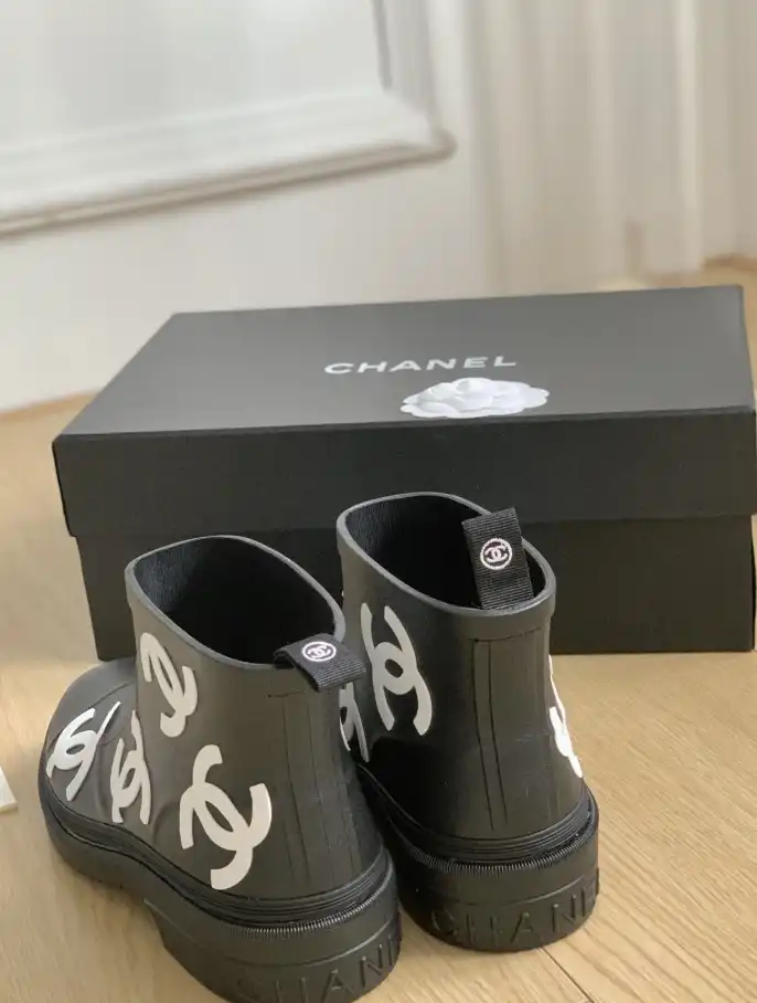 hype Chanel Boots