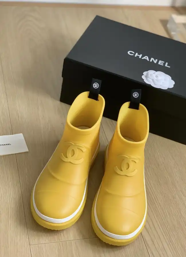 hype Chanel Boots