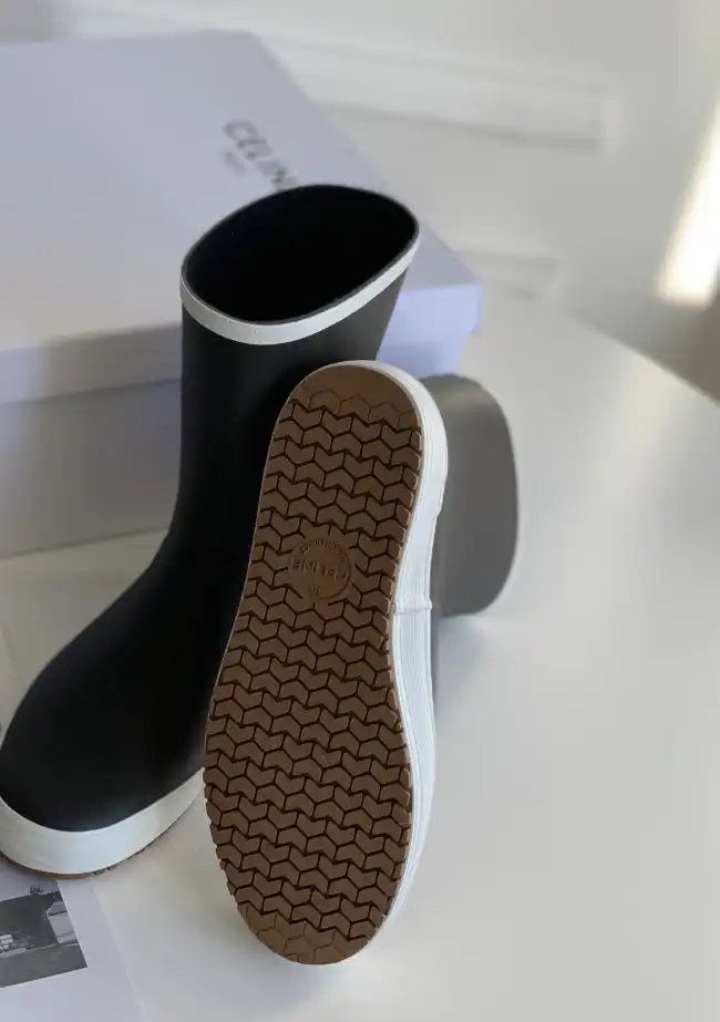 hype Celine Boots