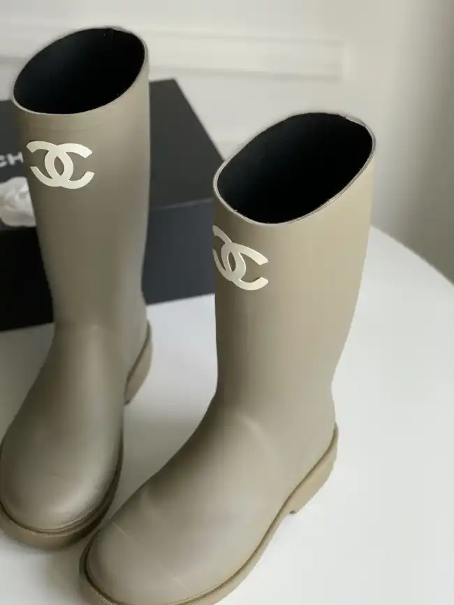 hype Chanel Boots