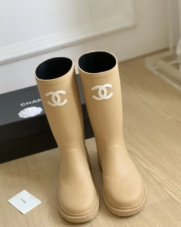 hype Chanel Boots